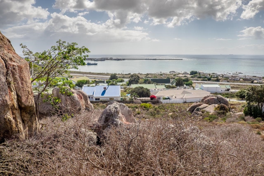 4 Bedroom Property for Sale in Britannica Heights Western Cape